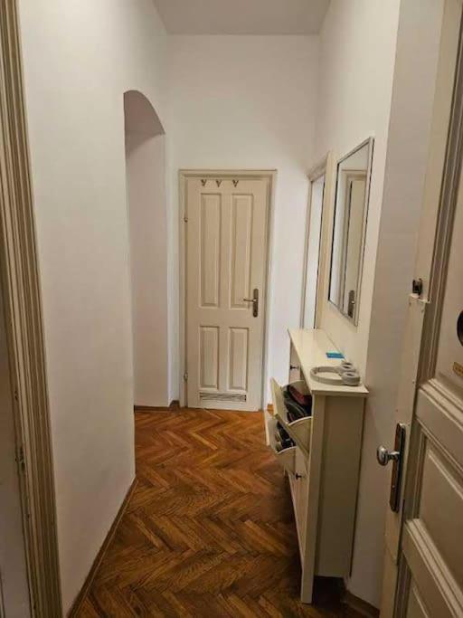 Zagreb Central 2Br + Parking Buitenkant foto